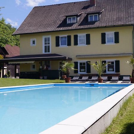 Pension Dobernig - Contactless Check In/Stay Klagenfurt am Woerthersee Exterior photo