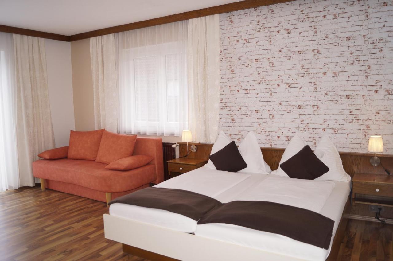 Pension Dobernig - Contactless Check In/Stay Klagenfurt am Woerthersee Exterior photo